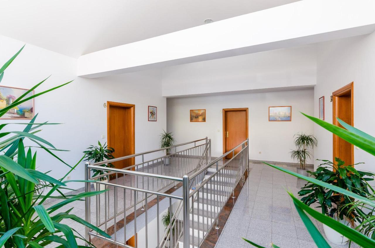 Apartments Villa Perla Dubrovnik Bagian luar foto